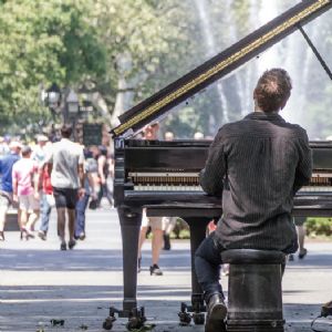 世界街頭藝術博覽